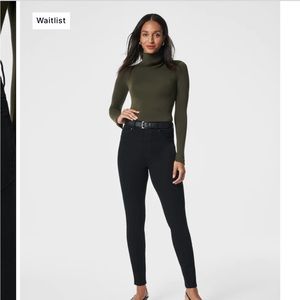 NWT! SPANX Black Skinny Petite Jeans
